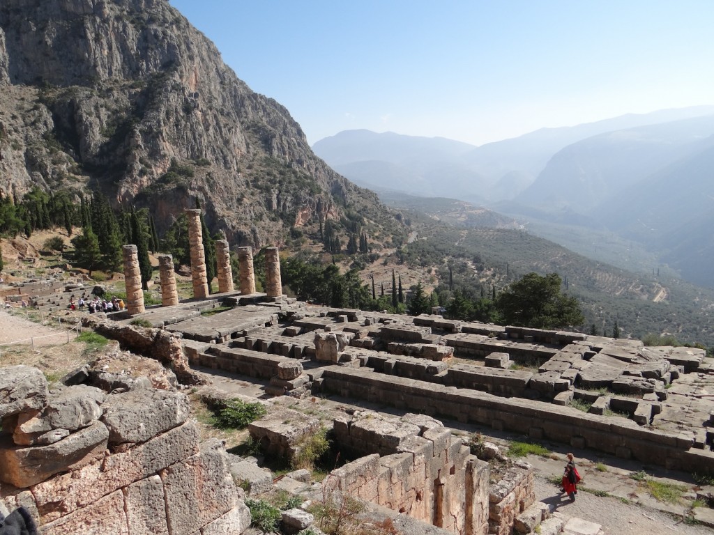 The mountainous setting of Delphi...very mystical. 